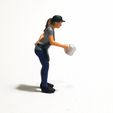 1ce8b545-84f0-4a46-932a-9e716c20e717-1.jpg Figure Yeni waiter in 1-64 scale diorama miniature