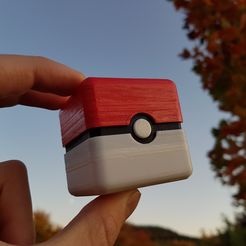 20191007_180434.jpg Pokebox - Mini Pokeball Box