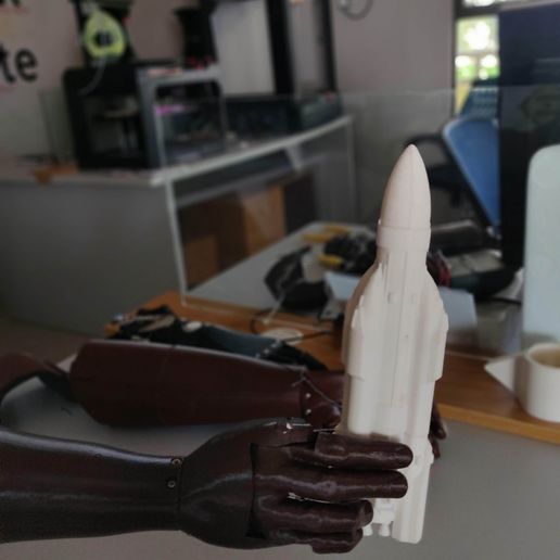 IMG_20181207_094913_Bokeh.jpg TuuTree - ''Precious''