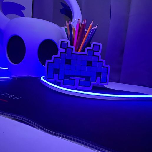 🛰 Space Invader Inspired Pixel Pencil Holder - Retro Arcade Desk ...
