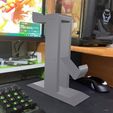 S__8577036.jpg Composite headphone and game controller stand