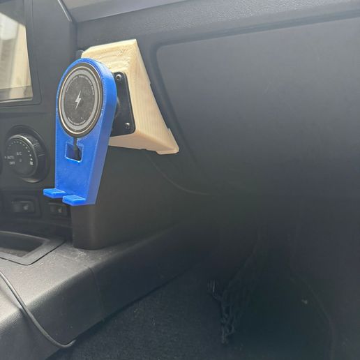 Mazda Miata MX-5  NC MK3 Phone mount universal