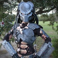 p1.jpg Бесплатный STL файл Predator Costume・Дизайн для загрузки и 3D-печати