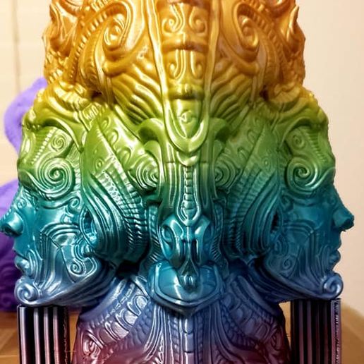 60521348_2789652084395025_5417587952362455040_n.jpg Cosmonaute