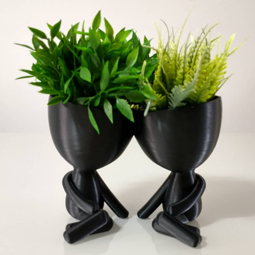 ROBERT PLANT VASE/PLANTER 3D model