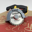 IMG_7417.jpg circular saw PIZZA CUTTER (DeWALT)