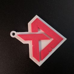 IMG_20181025_153126.jpg Overwatch League Toronto Defiant Logo Keychain