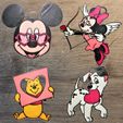 Disney-love.jpg Set of 100 Disney Ornaments #2