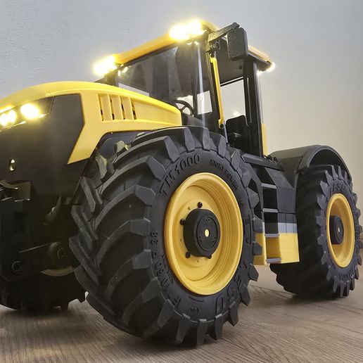 20250518_112236.jpg RC tractor 1/14
