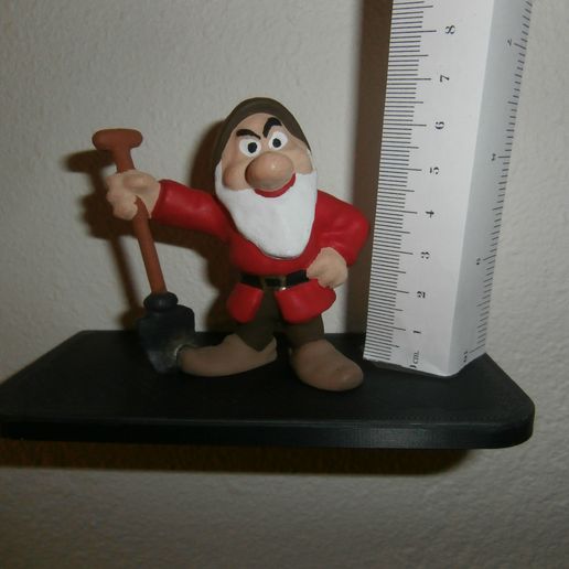 los Siete Enanitos - Enano Gruñón