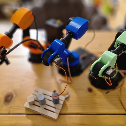 20240403_232035.jpg Robot arm 6-Axis DIY 3D Print Files