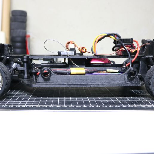 IMG_5075.JPG Download STL file MyRCCar 1/10 On-Road Build for Tesla Model S Body RC Car • Model to 3D print, dlb5