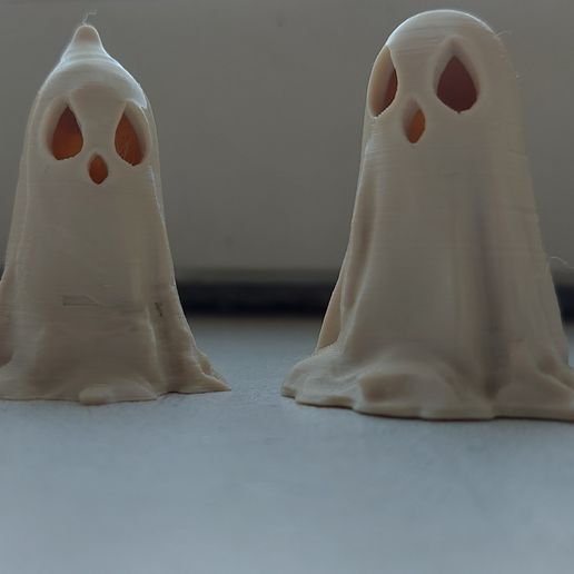 20241014_155006.jpg 3 fantoches de dedo de fantasmas!