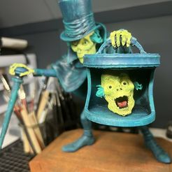 Manoir hanté Le fantôme de la boîte à chapeaux Sculpture imprimable en 3D Modèle à imprimer en 3D