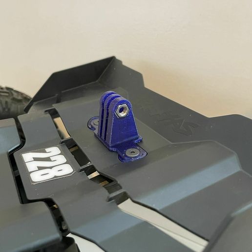 LongMountM5Nut.jpg Traxxas Sledge GoPro mount V2 (Higher with nut insert)