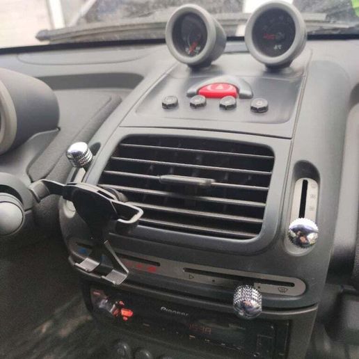 photo_2021-06-01_17-09-33.jpg Adaptador de los mandos del aire acondicionado del Smart Roadster (452)