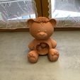 Valentins-Teddybär-Ornament ohne Stützen an Ort und Stelle gedruckt