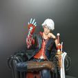 😈 Modelo 3D de Nero inspirado em Devil May Cry 4 - Pose sentada