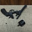 8.jpg Webley MKVI revolver (3D-printed replica)