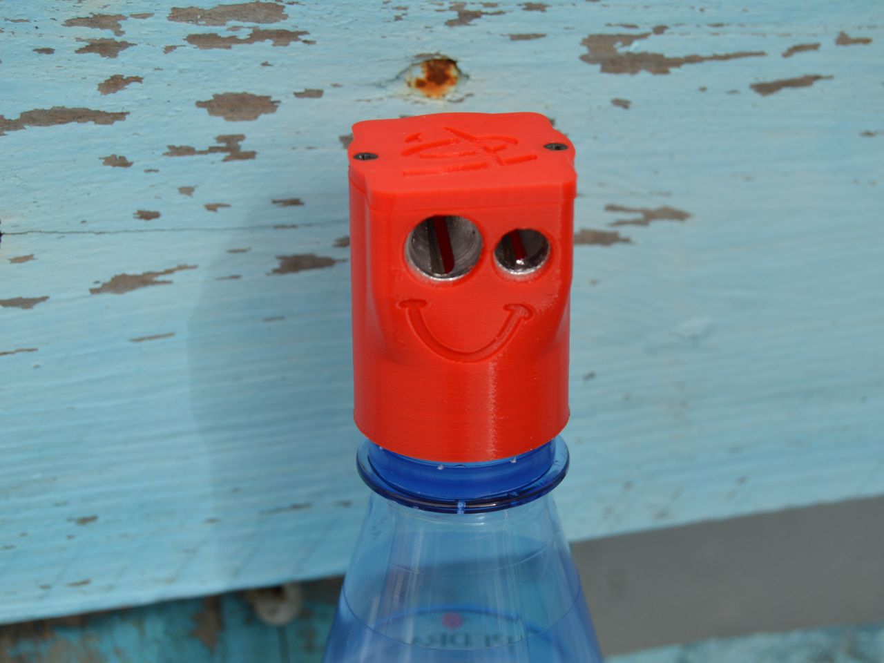 Bottle-pencil-sharpener-container-5.jpg STL-Datei Bottle pencil sharpener (container) kostenlos herunterladen • Design für 3D-Drucker, topedesigns