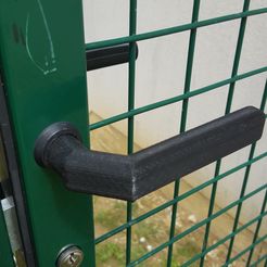 20180524_124035.jpg Door handle