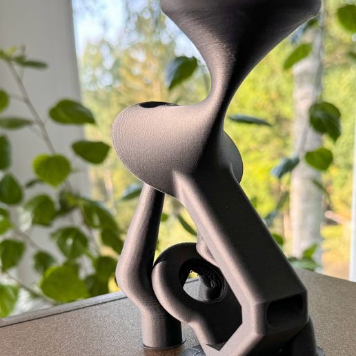 print-with-supports.jpg MagSafe SlimCharge Stand