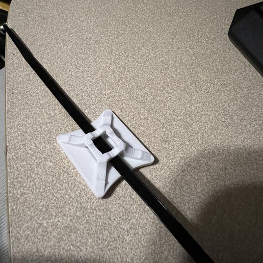 STL file zip tie bracket・3D printer design to download・Cults