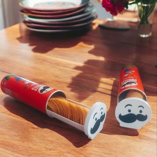 pringles.jpg Pringles dispenser