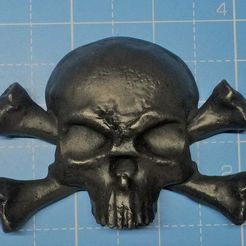 Skull_and_crossbones.jpeg Archivo STL gratis Cráneo y huesos cruzados・Modelo para descargar y imprimir en 3D