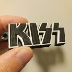 20230615_015419.jpg Kiss logo - Keychain