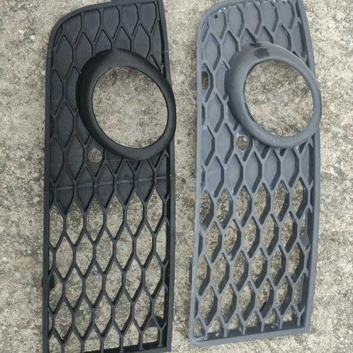 IMG-20231027-WA0023.jpg Audi A4 B6 S-Line / USP Parachoques Delantero Parrilla Derecha