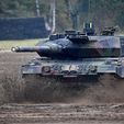 Leopard-2A6_01.jpg 1/35 Leopard 2A5/A6/A7 Commander's periscope