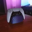 20240401_095231.jpg PS5 CONTROLLER HOLDER || THICK BODY || HEX HONEYCOMB PATTERN