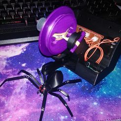 20211025_052407.jpg Free 3D file motion activated dropping spider on a string・3D printing design to download