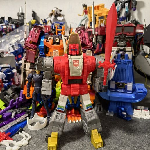IMG_20220729_074139.jpg Transformers ss86 Dinobot Slug sword