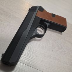 Pistola CZ52 (Prop-Gun) à escala 1/1