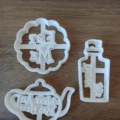 WhatsApp-Image-2023-08-01-at-12.21.27-AM-1.jpeg Cookie Cutters Christmas  Alice in Wonderland