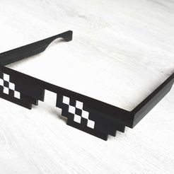 WhatsApp_Image_2019-02-22_at_16.31.36.jpeg Free STL file Thug Life Glasses - Dual Color・3D print model to download