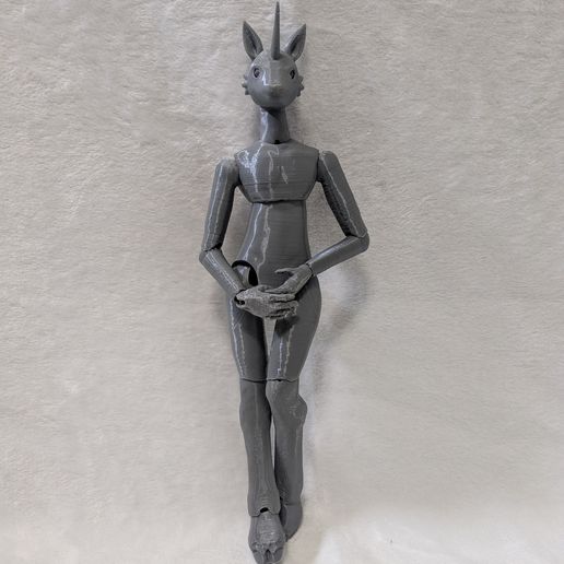 PXL_20250617_180502554.jpg Anthro Einhorn bjd