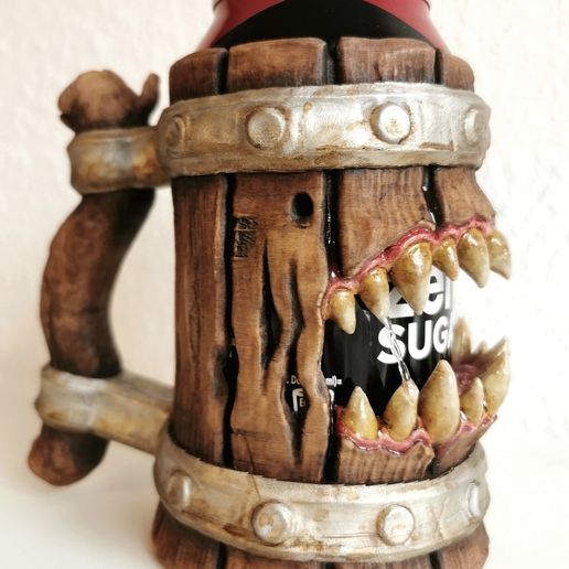 001.jpg Mimic Mug Canholder