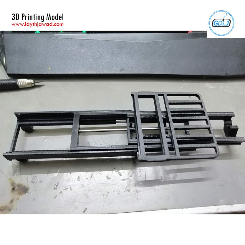 32.jpg Fichier 3D Chariot élévateur Clark S20 53 - version PRO・Design pour impression 3D à télécharger, LaythJawad