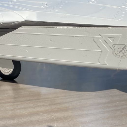 Aile Gauche Principale Pour Freewing F22 80 Mm – Pièce Détachée RC D'occasion En Parfait état