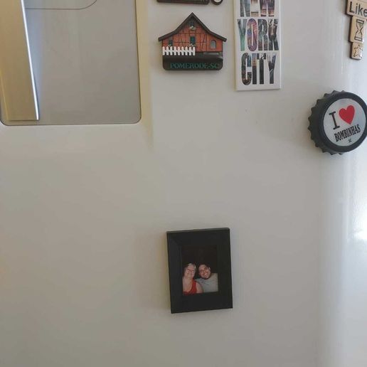 WhatsApp-Image-2024-01-30-at-15.04.53.jpeg CADRE PHOTO INSTAX MINI AIMANTÉ