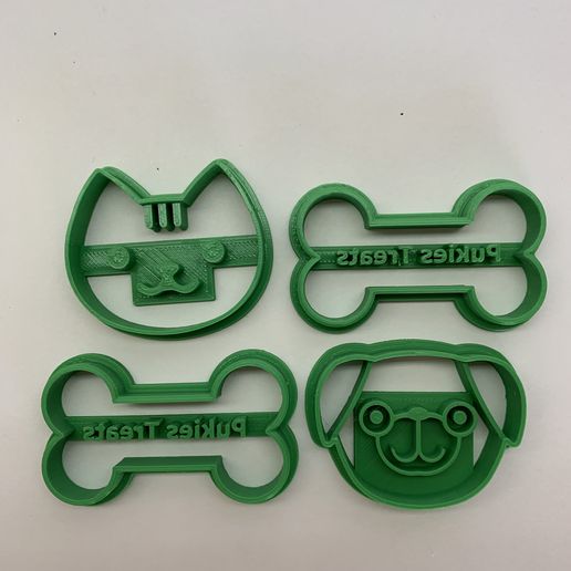 IMG_0096.jpg Free STL file Cookie cutters・Object to download and to 3D print, baja3dprint