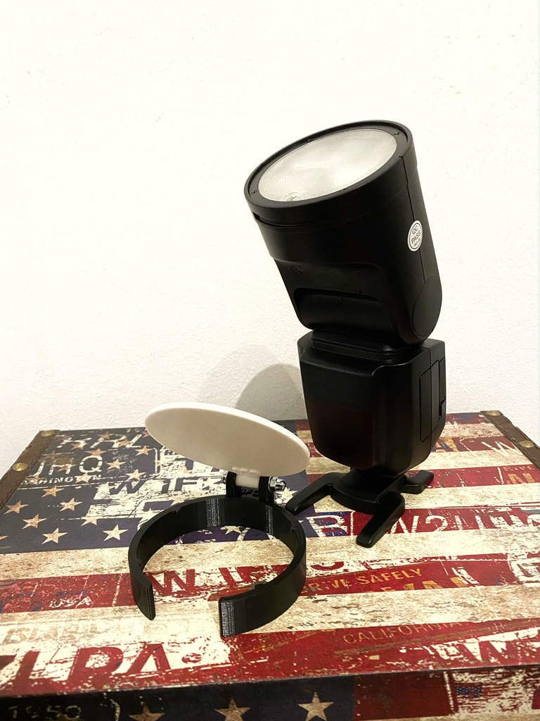 Download free STL file Godox V1 Flash Bounce Card Diffuser Neewer V1