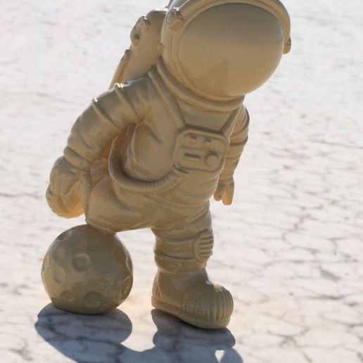 01a.jpg Astronot Futbolu