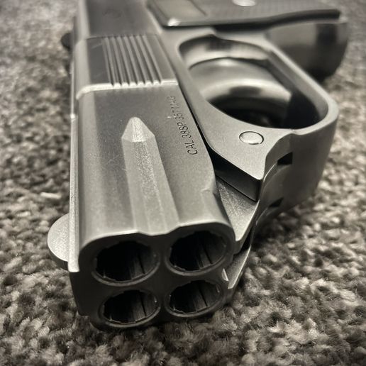 3D-Printed-4-Barrelled-COP-357.jpeg COP 357 Leon's Pistol Blade Runner