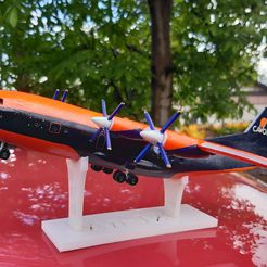 Antonov An-12