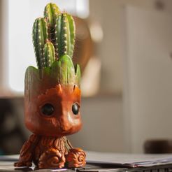 01.jpg STL file Baby Groot Flower Pot and Pen Holder 3D print model・Model to download and 3D print