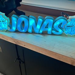 First name LED TO ASSEMBLE Jonas OM